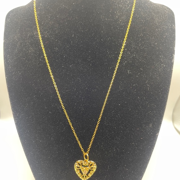 Vintage gold and silver contemporary necklaces - Picture 10 of 13